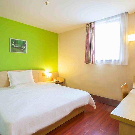 7Days Inn Foshan Shunde Ronggui Xiao Huangpu Стая снимка