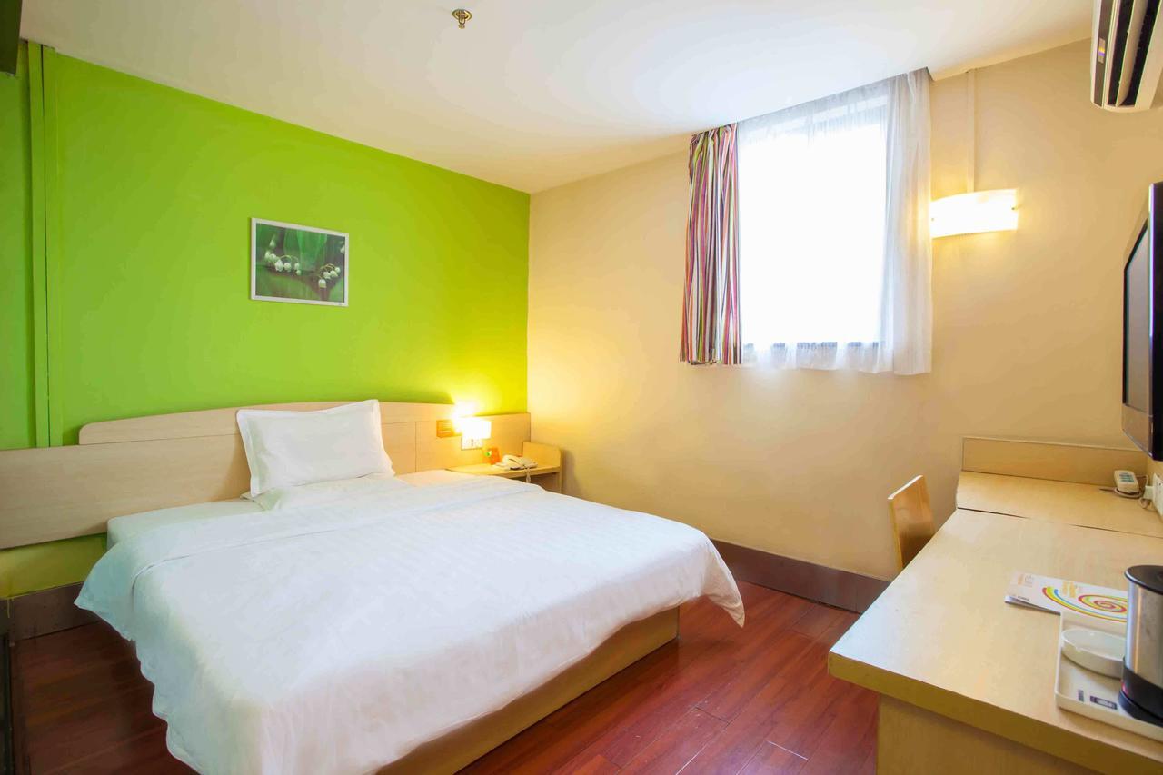 7Days Inn Foshan Shunde Ronggui Xiao Huangpu Стая снимка