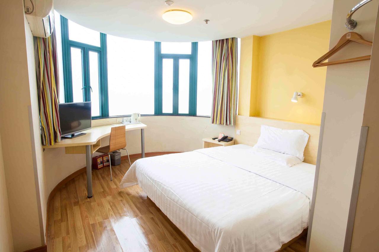 7Days Inn Foshan Shunde Ronggui Xiao Huangpu Стая снимка
